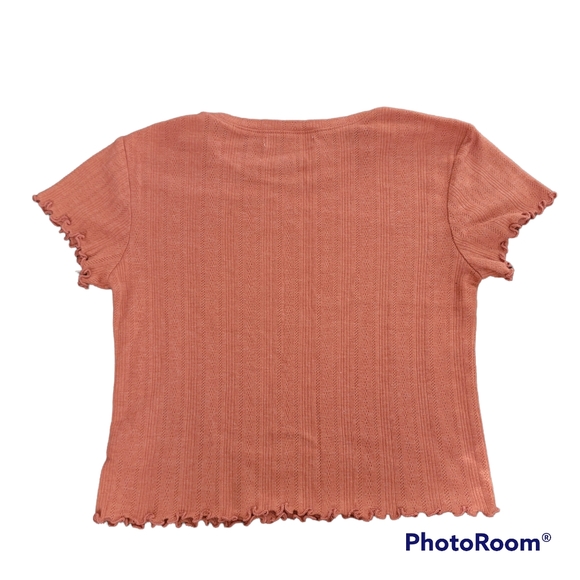 Small Ruffled Crop Top - Picture 2 of 4